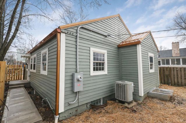 878 Grandon Avenue, Columbus, OH 43209