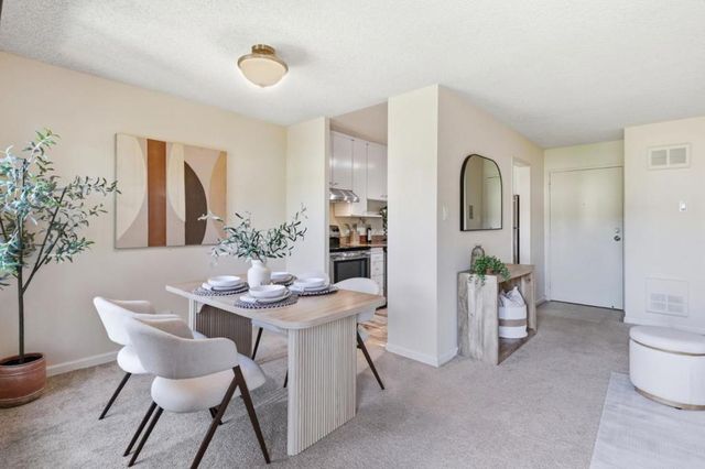 815 N Humboldt Street 302, San Mateo, CA 94401