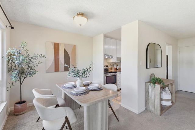 815 N Humboldt Street 302, San Mateo, CA 94401
