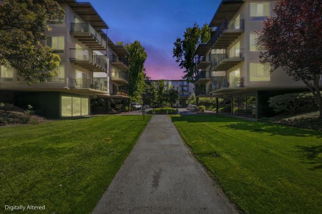 815 N Humboldt Street 302, San Mateo, CA 94401