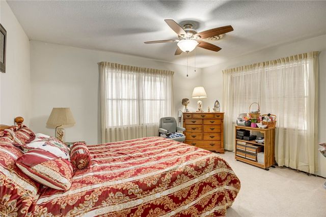 620 W Nelson Ave, Aransas Pass, TX 78336