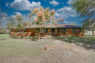 620 W Nelson Ave, Aransas Pass, TX 78336