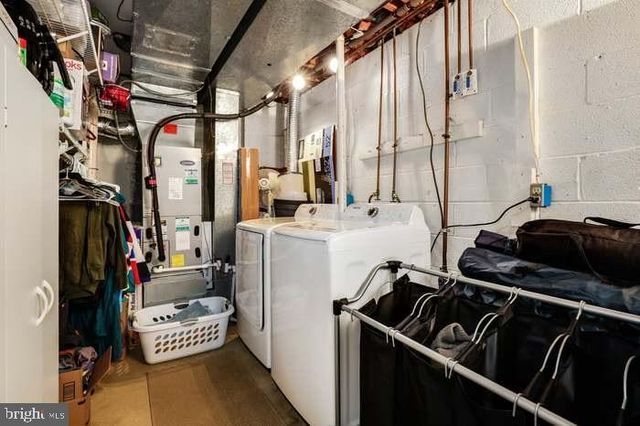 5008 9TH ST S, Arlington, VA 22204