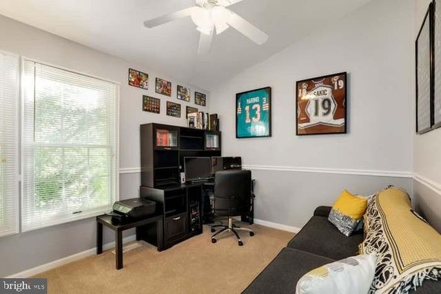 5008 9TH ST S, Arlington, VA 22204