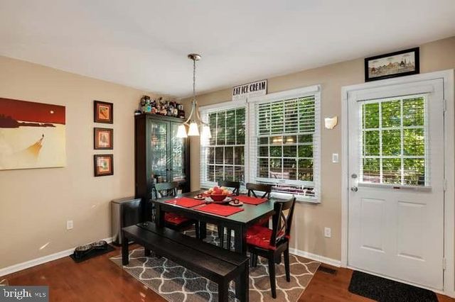 5008 9TH ST S, Arlington, VA 22204