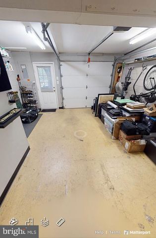 5008 9TH ST S, Arlington, VA 22204