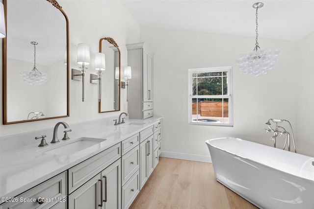 517 N River Oaks Drive, Indialantic, FL 32903