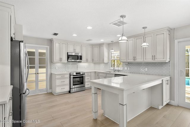 517 N River Oaks Drive, Indialantic, FL 32903