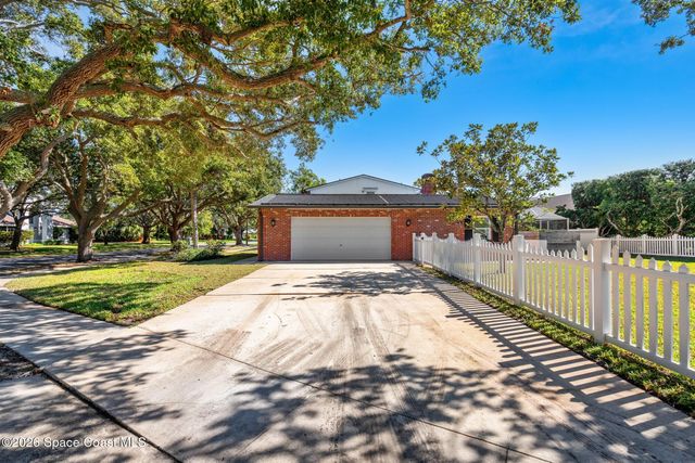 517 N River Oaks Drive, Indialantic, FL 32903