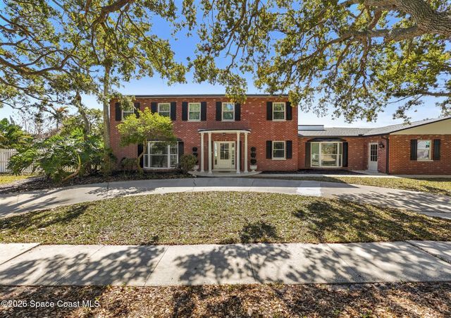 517 N River Oaks Drive, Indialantic, FL 32903