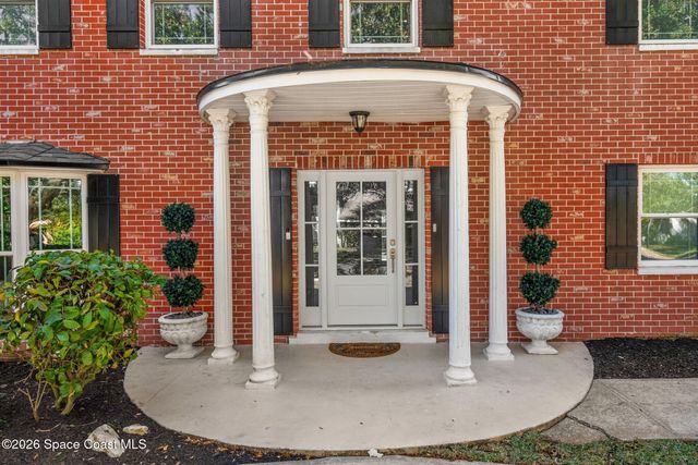 517 N River Oaks Drive, Indialantic, FL 32903