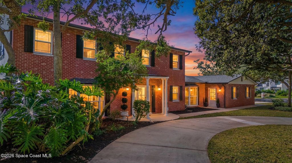 517 N River Oaks Drive, Indialantic, FL 32903