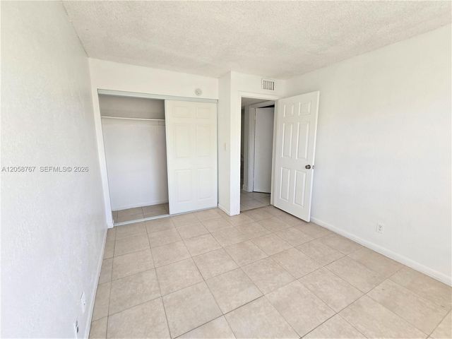 1850 N Congress Ave 311, West Palm Beach, FL 33401