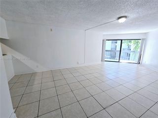 1850 N Congress Ave 311, West Palm Beach, FL 33401