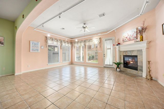 79 Cherry Hills Drive, Jersey Village, TX 77064