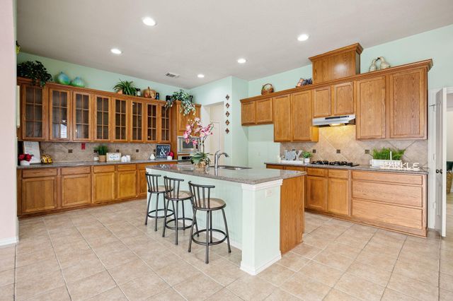 79 Cherry Hills Drive, Jersey Village, TX 77064