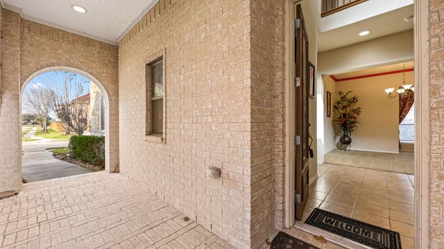 79 Cherry Hills Drive, Jersey Village, TX 77064