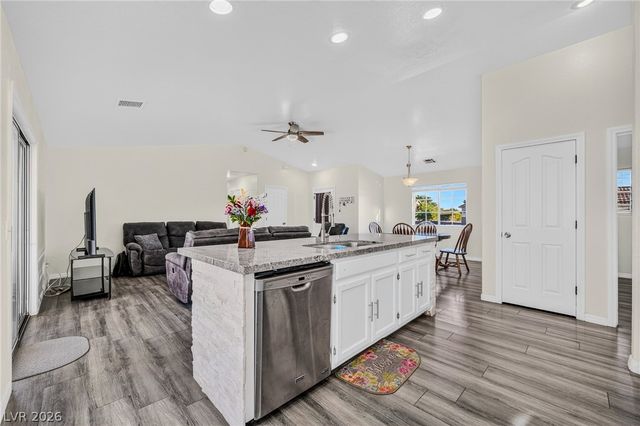 720 Indian Wells Court, Pahrump, NV 89060