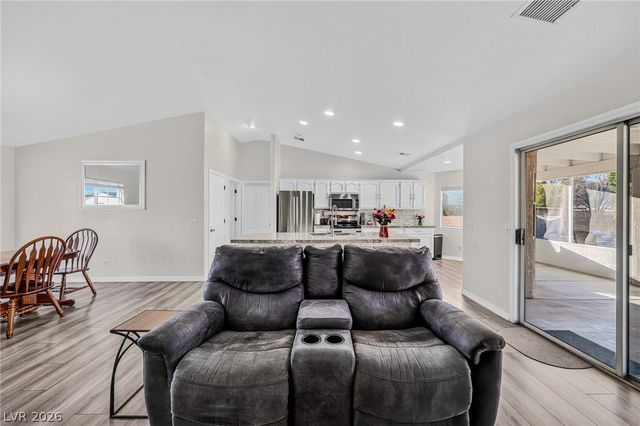 720 Indian Wells Court, Pahrump, NV 89060