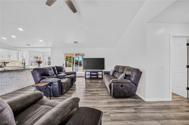 720 Indian Wells Court, Pahrump, NV 89060