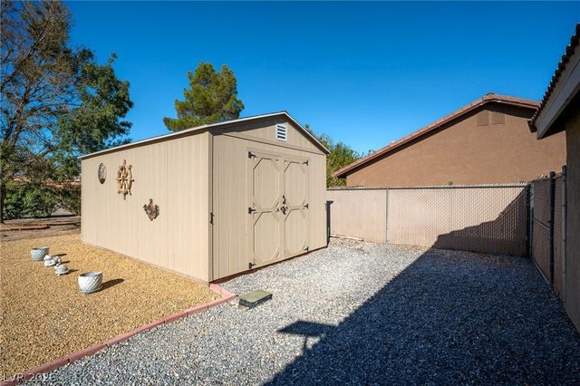 720 Indian Wells Court, Pahrump, NV 89060