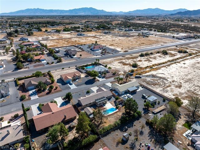 720 Indian Wells Court, Pahrump, NV 89060