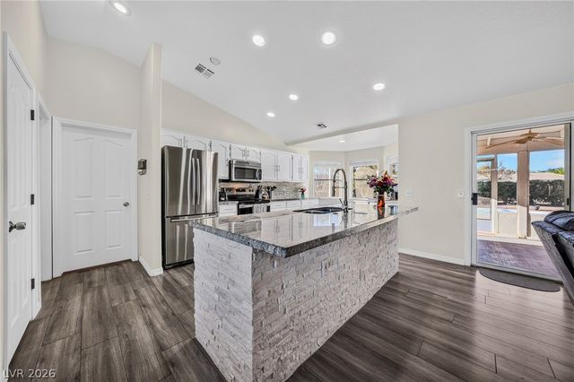 720 Indian Wells Court, Pahrump, NV 89060