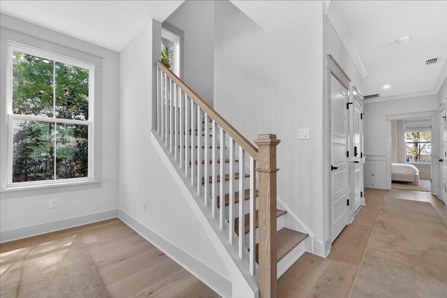 1506 N Lakeshore Drive, Mount Pleasant, SC 29466
