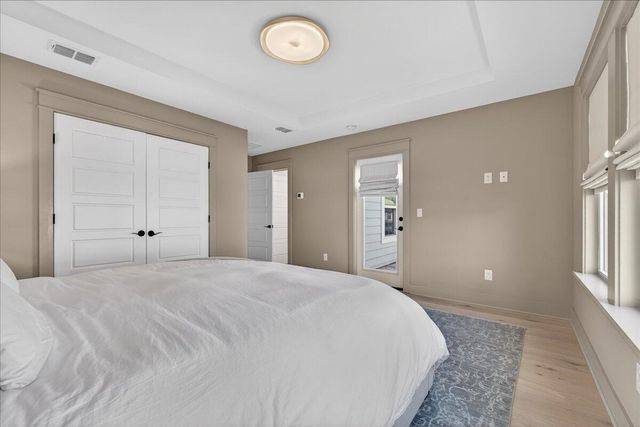 1506 N Lakeshore Drive, Mount Pleasant, SC 29466