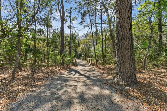 1506 N Lakeshore Drive, Mount Pleasant, SC 29466