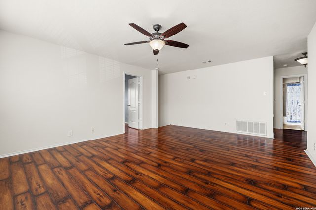 7611 Cedar Farm, San Antonio, TX 78239