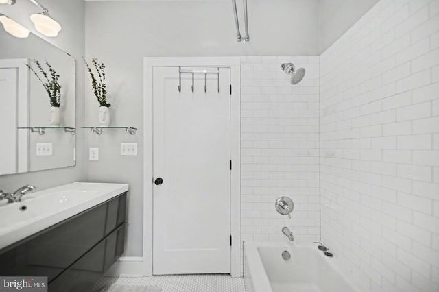 2010 14TH ST SE, Washington, DC 20020