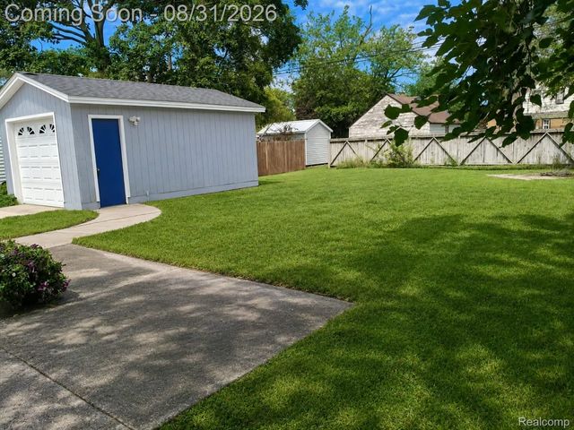 279 W 21st Street, Holland, MI 49423
