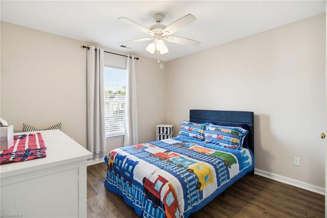 4134 Grassy Knoll Circle, Winston-salem, NC 27107