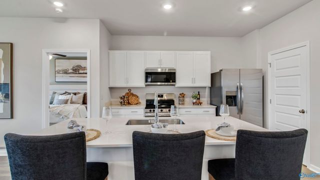 3271 Feldspar Drive SW, Limestone, AL 35756