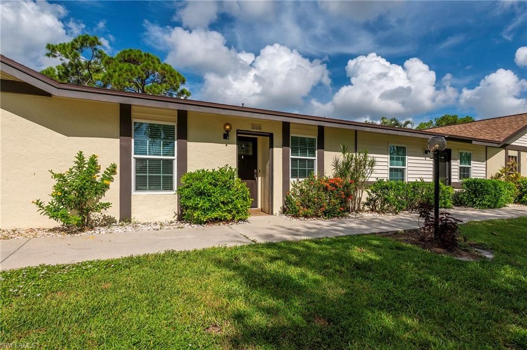 1006 Pine Isle LN 1006, NAPLES, FL 34112 — exterior