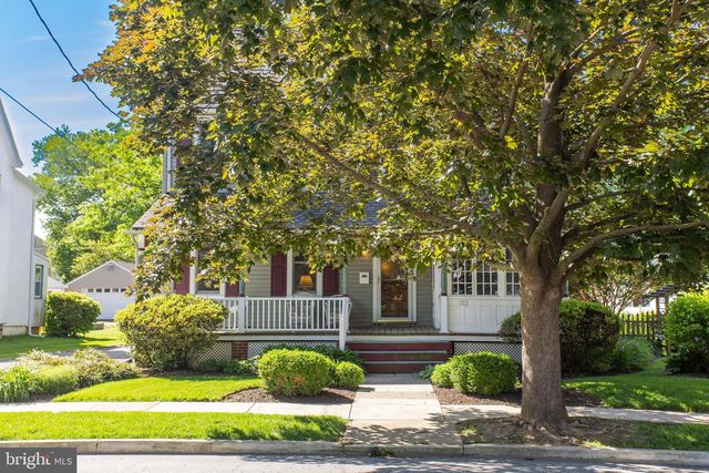 922 8TH AVE, Prospect Park, PA 19076