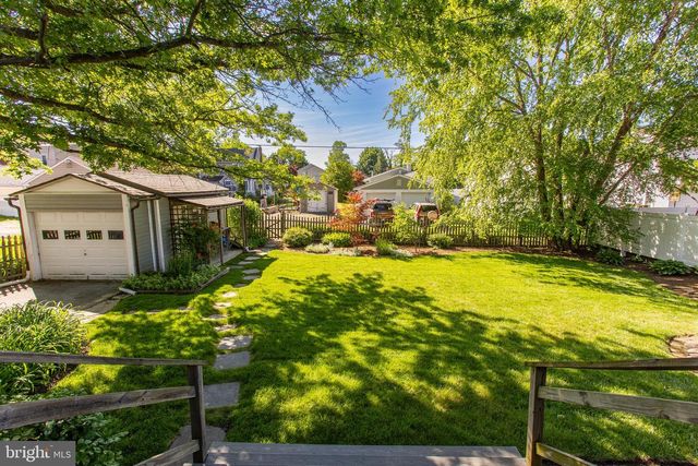 922 8TH AVE, Prospect Park, PA 19076