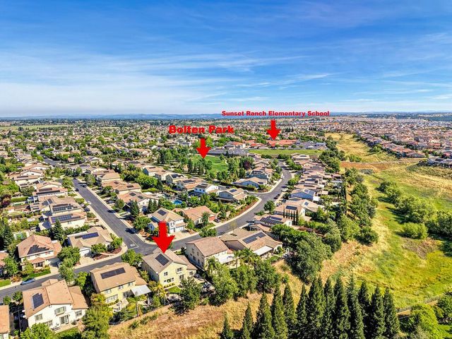 936 Anvil Cir, Rocklin, CA 95765