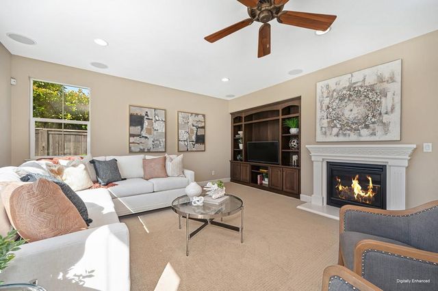 936 Anvil Cir, Rocklin, CA 95765