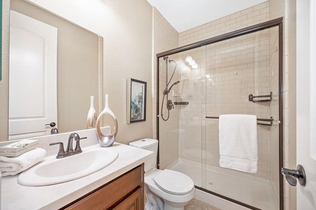 936 Anvil Cir, Rocklin, CA 95765