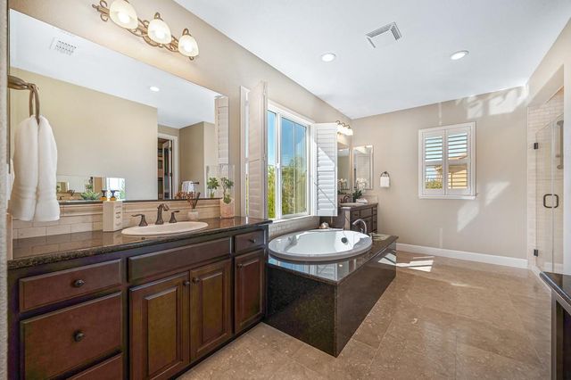 936 Anvil Cir, Rocklin, CA 95765