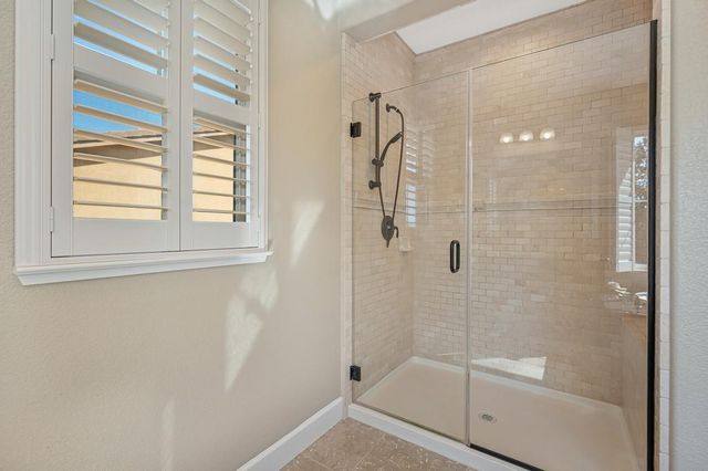 936 Anvil Cir, Rocklin, CA 95765