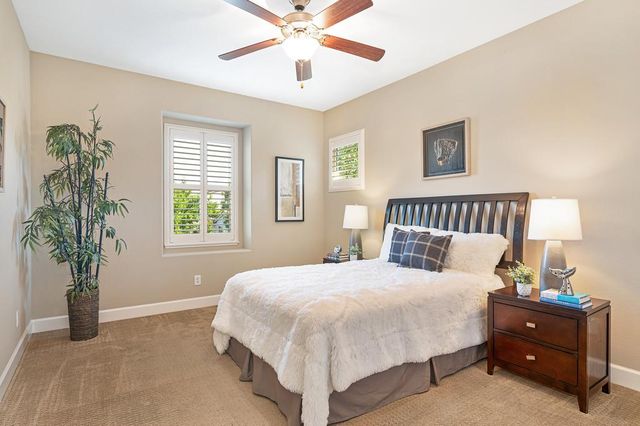 936 Anvil Cir, Rocklin, CA 95765