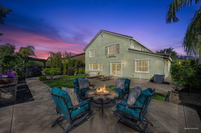 936 Anvil Cir, Rocklin, CA 95765