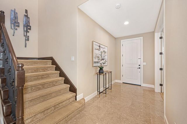 936 Anvil Cir, Rocklin, CA 95765