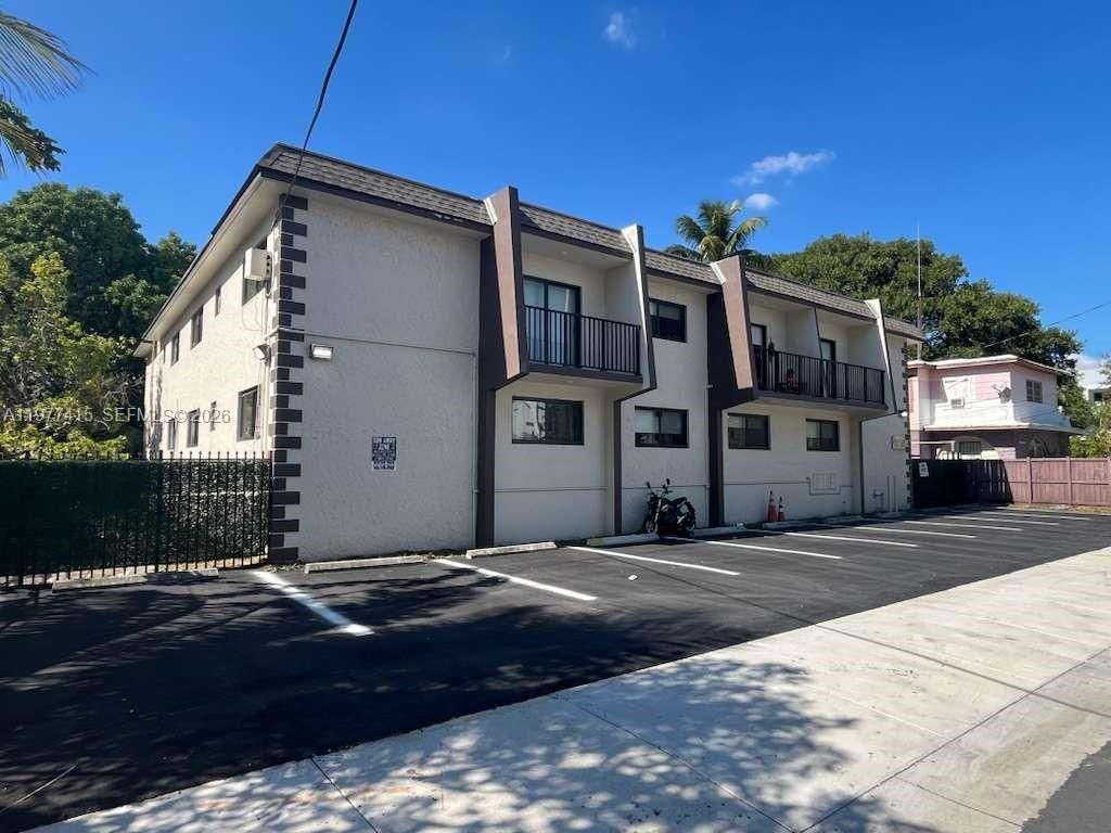 1484 NW 15th Avenue 3, Miami, FL 33125