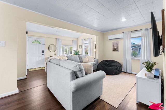 7800 APPLETREE RD, Pasadena, MD 21122