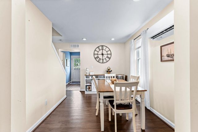 7800 APPLETREE RD, Pasadena, MD 21122