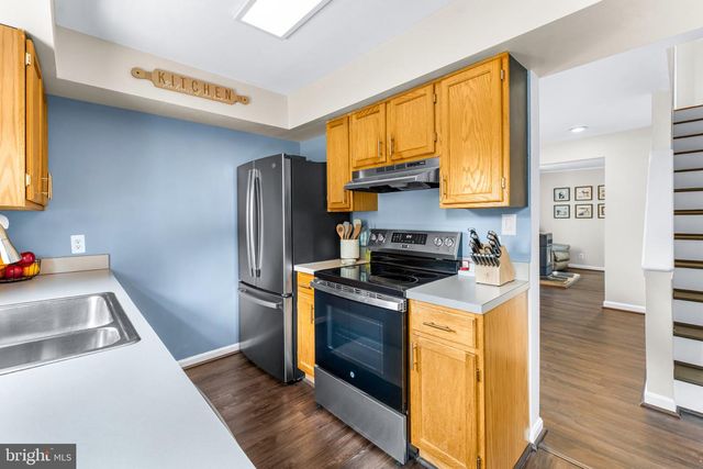 7800 APPLETREE RD, Pasadena, MD 21122